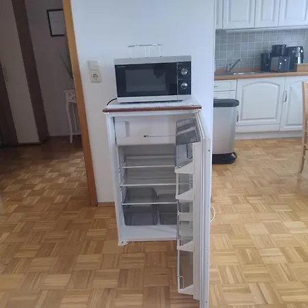 Geraeumiges Nahe Hannover Messe Apartment Pattensen